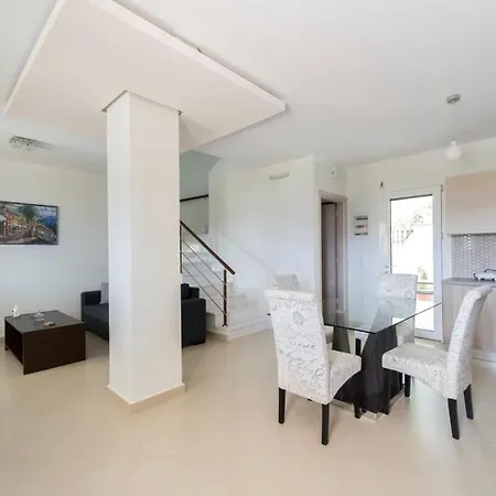 Diwani Luxury