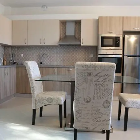 Diwani Luxury Apartman
