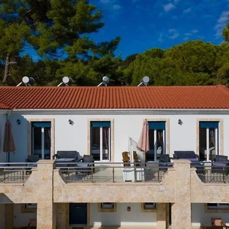 Appartamento Diwani Luxury Lixouri