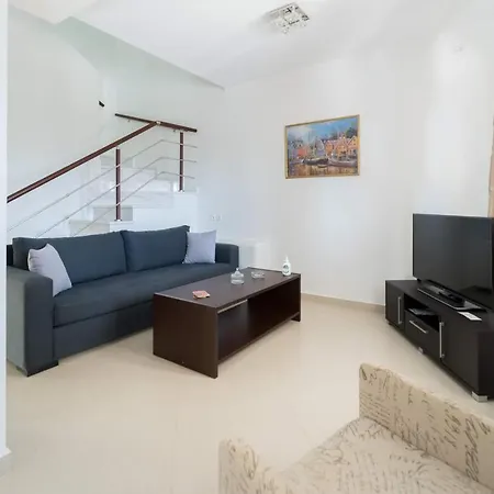 Diwani Luxury Villas Apartment Lixouri